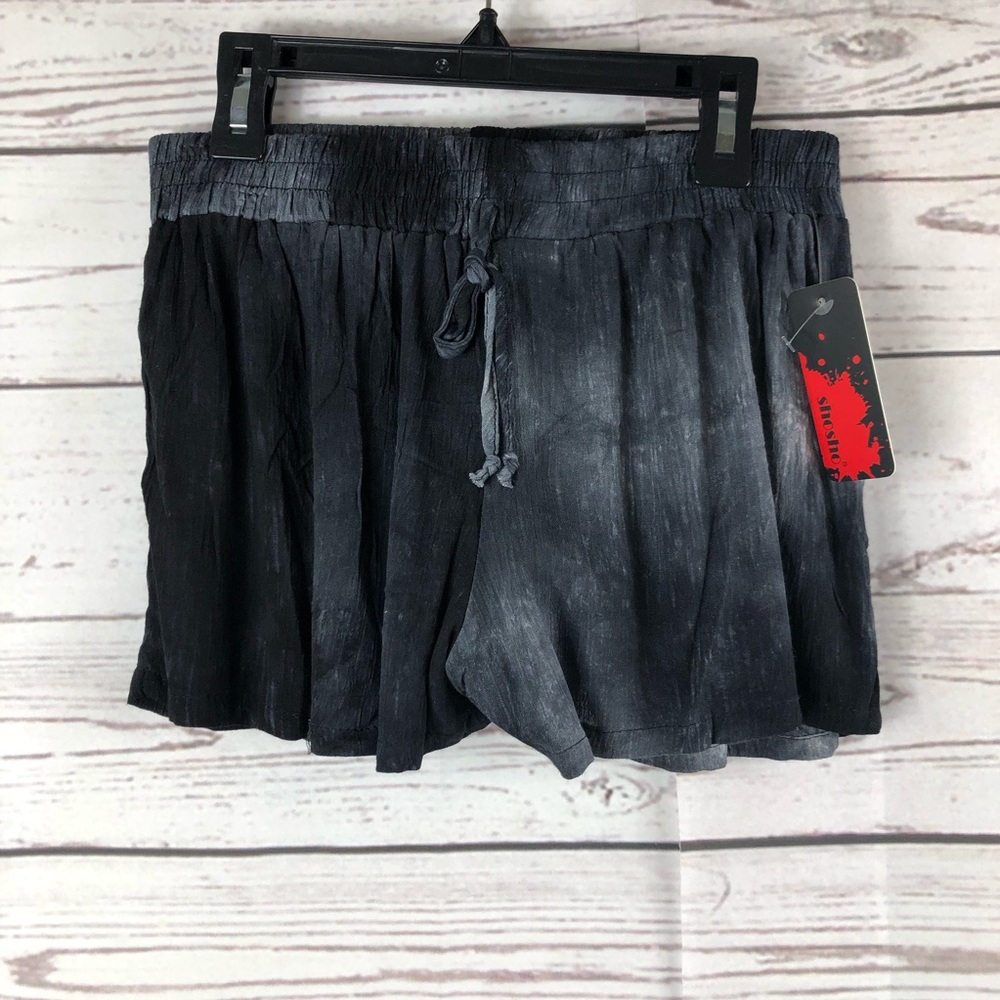 📦SHOSHO shorts tie dye black NWT - Picture 8 of 8